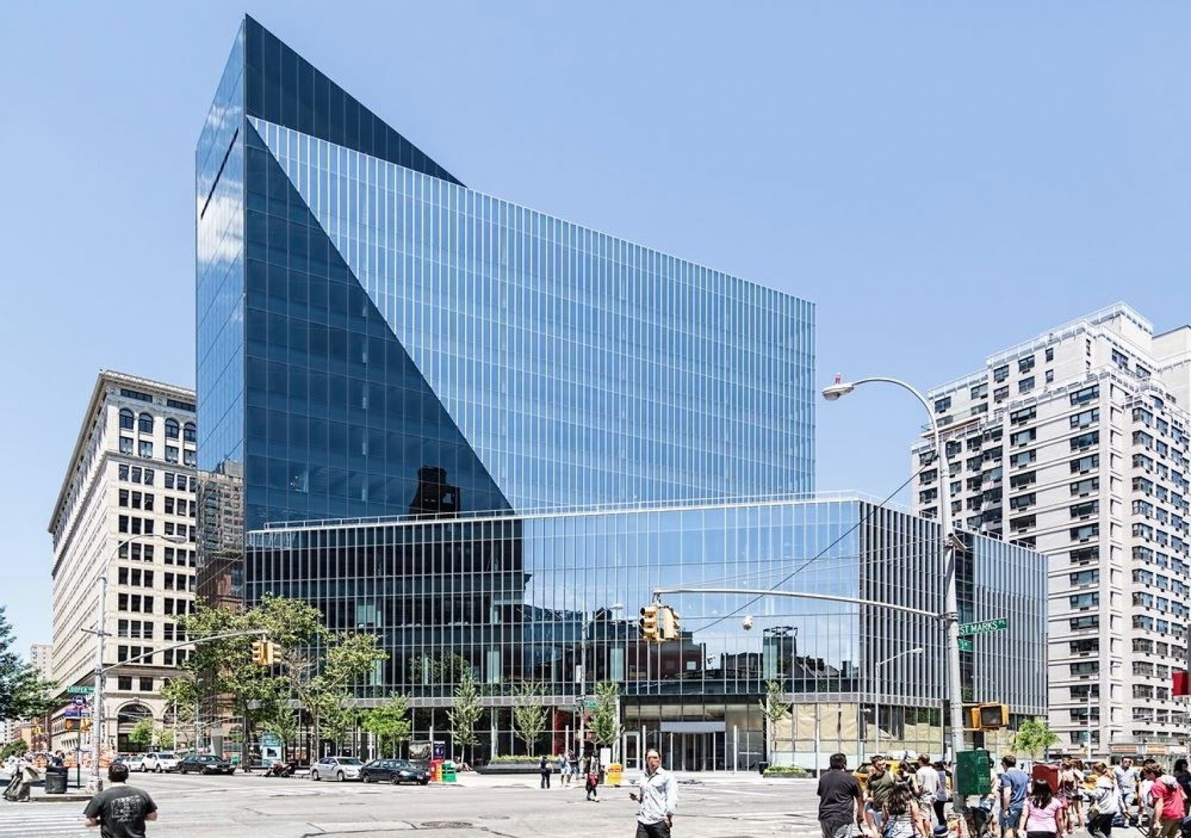 51 Astor Pl New York NY Building Photo 4